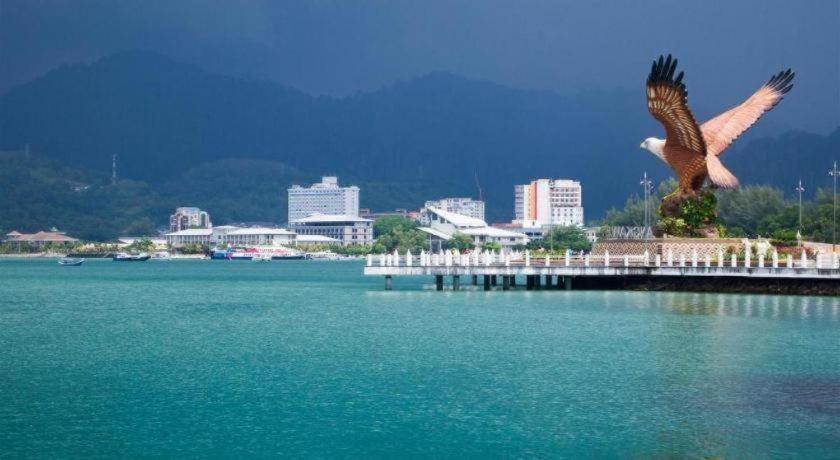 Goldsands Hotel Langkawi Pantai Cenang  Eksteriør billede